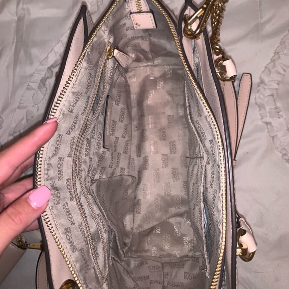 Michael Kora purse and wallet - Picture 2 of 3